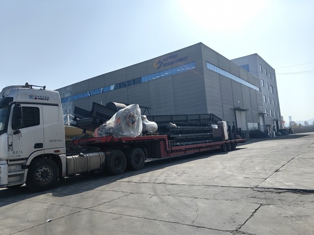 魯K不出省，魯Q跑天下，誒今天這個魯W確實沒出省